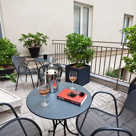 Du Printemps Hotel 2*