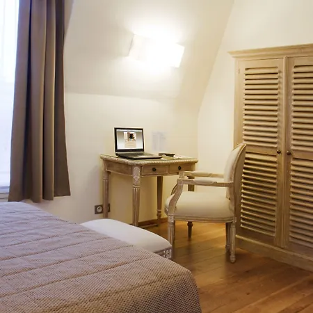 Hotel Du Printemps Paryż