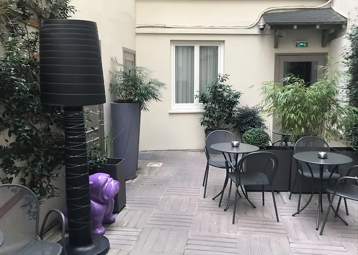 Du Printemps Ξενοδοχείο 2*