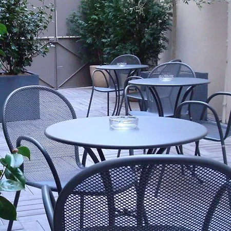 酒店 Du Printemps 2*